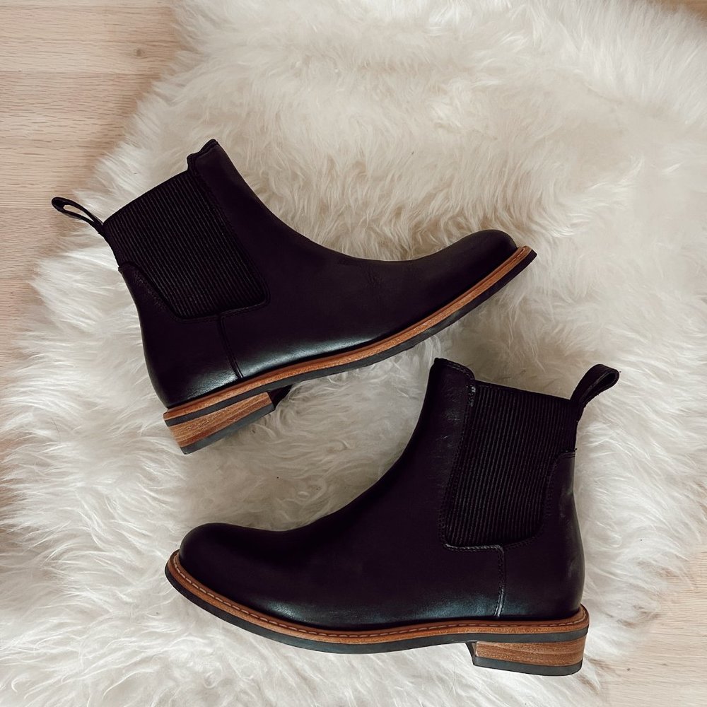 Nisolo Carmen Black Boots